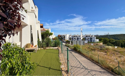 2 Bedroom Ground Floor Apartment in Casares Playa - Image 2