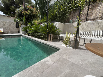4 Bedroom Detached Villa in Nueva Andalucía - Image 2