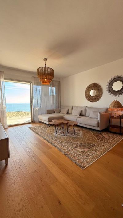 3 Bedroom Middle Floor Apartment in Mijas - Image 4