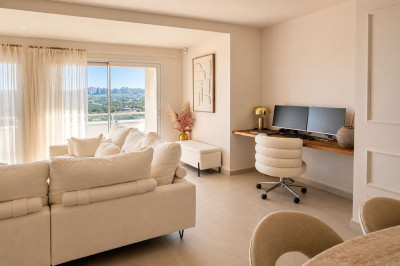 3 Bedroom Middle Floor Apartment in Cancelada - Image 5
