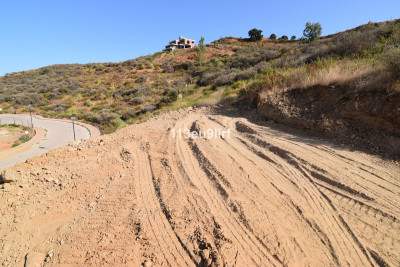 Residential Plot in La Cala Golf - Image 3