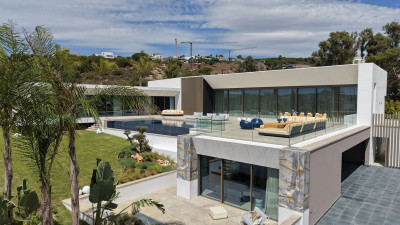 6 Bedroom Detached Villa in Sotogrande - Image 1