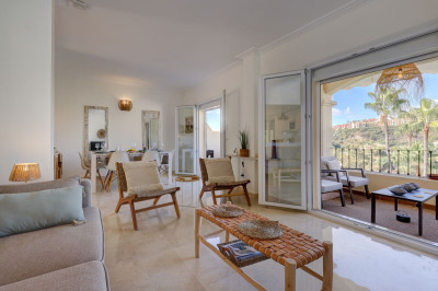 3 Bedroom Penthouse in La Quinta - Image 2