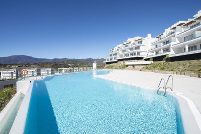 2 Bedroom Penthouse Duplex in New Golden Mile