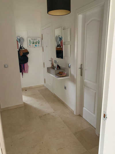 4 Bedroom Townhouse in Manilva - Image 4