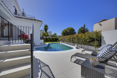 5 Bedroom Detached Villa in Guadalmina Alta - Image 3