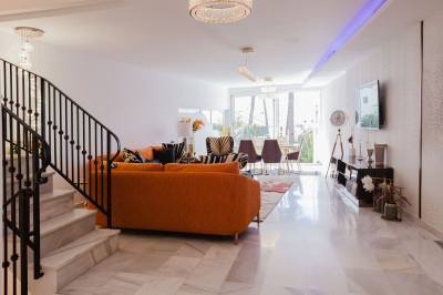4 Bedroom Townhouse in The Golden Mile - Image 3