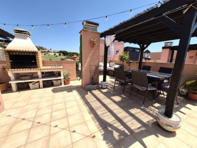 3 Bedroom Penthouse Duplex in Manilva - Image 4