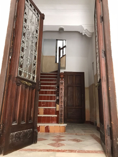 8 Bedroom Townhouse in Estepona - Image 3