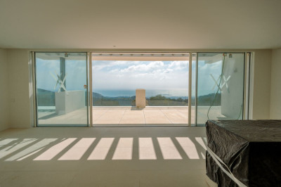3 Bedroom Penthouse Duplex in Ojén - Image 3