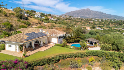 5 Bedroom Detached Villa in Benahavís