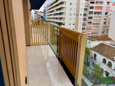 3 Bedroom Middle Floor Apartment in Marbella - Image 5