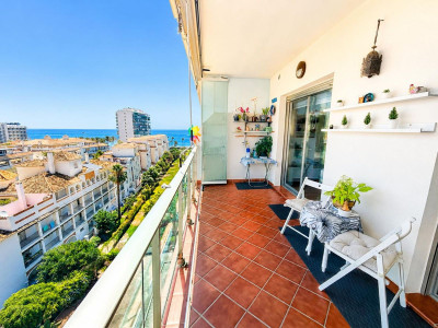 1 Bedroom Middle Floor Apartment in Benalmadena Costa - Image 4