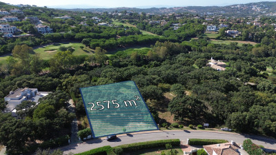 Residential Plot in San Roque Club - Image 5