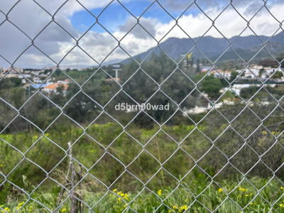 Commercial Plot in Marbella - Image 1