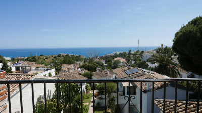 3 Bedroom Top Floor Apartment in Benalmadena