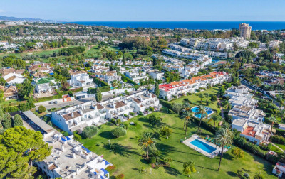 4 Bedroom Townhouse in Nueva Andalucía
