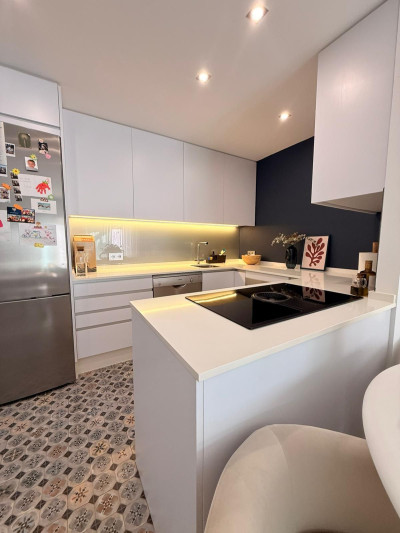 2 Bedroom Ground Floor Apartment in Benalmadena - Image 3