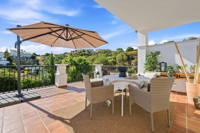 4 Bedroom Detached Villa in Cerros del Aguila - Image 2