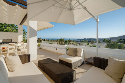 3 Bedroom Penthouse Duplex in Nueva Andalucía - Image 1
