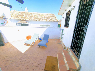 2 Bedroom Detached Villa in El Faro - Image 3
