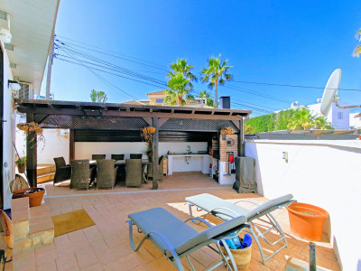2 Bedroom Detached Villa in El Faro - Image 4