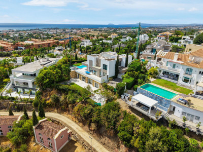 6 Bedroom Detached Villa in Benahavís - Image 5