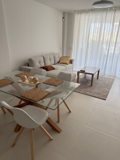 2 Bedroom Ground Floor Apartment in Benalmadena Costa - Image 3