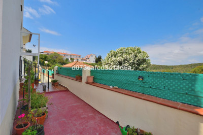 4 Bedroom Semi-Detached House in San Luis de Sabinillas - Image 4