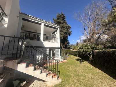 4 Bedroom Townhouse in Nueva Andalucía - Image 1