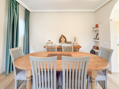 4 Bedroom Detached Villa in Guadalmina Baja - Image 5