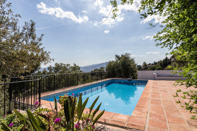 4 Bedroom Detached Villa in Valtocado - Image 3