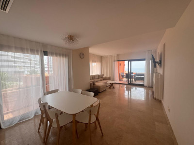 3 Bedroom Penthouse in Manilva - Image 3