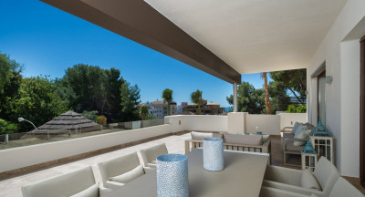 3 Bedroom Semi-Detached House in Marbella - Image 2