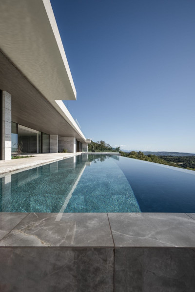 7 Bedroom Detached Villa in Sotogrande - Image 4