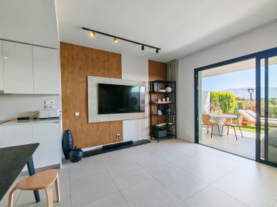 2 Bedroom Ground Floor Apartment in La Cala de Mijas - Image 3