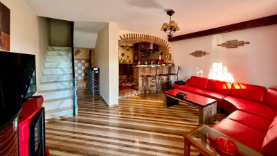 2 Bedroom Duplex in Estepona - Image 4