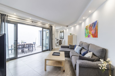 3 Bedroom Semi-Detached House in San Pedro de Alcántara - Image 2