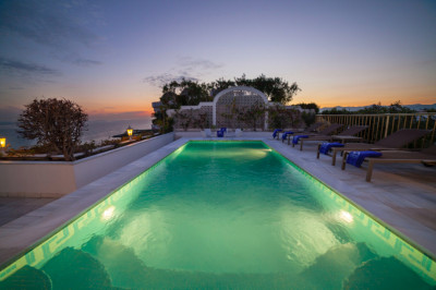 8 Bedroom Penthouse in Puerto Banús - Image 2