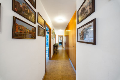 2 Bedroom Penthouse in Estepona - Image 4
