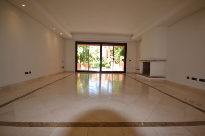 3 Bedroom Semi-Detached House in The Golden Mile - Image 2
