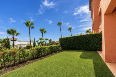 2 Bedroom Ground Floor Apartment in Los Flamingos - Image 1