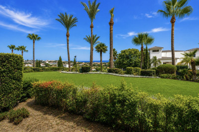 2 Bedroom Ground Floor Apartment in Los Flamingos - Image 2