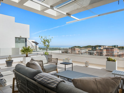 2 Bedroom Penthouse Duplex in Estepona - Image 5