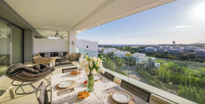 4 Bedroom Middle Floor Apartment in Santa Clara - Image 1