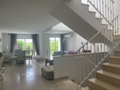 3 Bedroom Townhouse in Estepona - Image 4