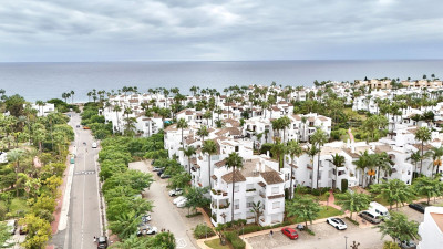 2 Bedroom Middle Floor Apartment in Costalita - Image 1