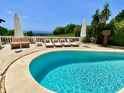 4 Bedroom Detached Villa in El Padron