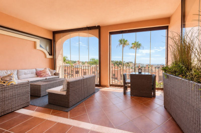 3 Bedroom Townhouse in Estepona - Image 4