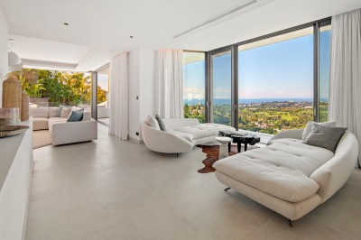 4 Bedroom Detached Villa in El Rosario - Image 5